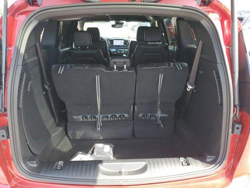 2025 Chrysler Pacifica L