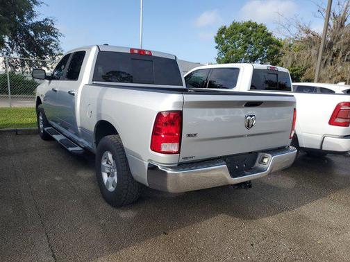 2019 RAM 1500 SLT