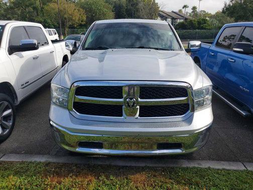 2019 RAM 1500 SLT