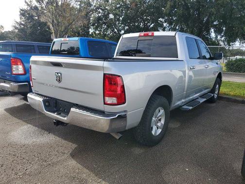2019 RAM 1500 SLT