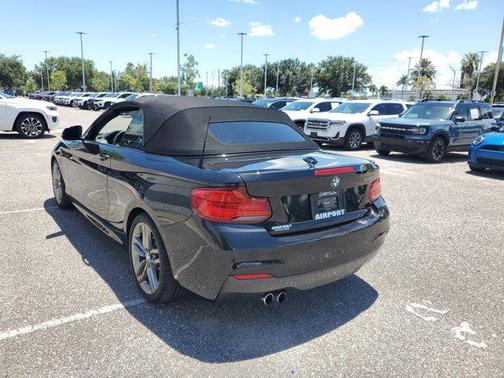 2019 BMW 230 230i