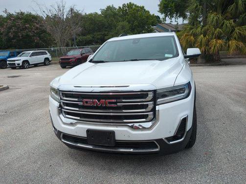 2023 GMC Acadia AWD SLT