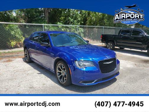 2018 Chrysler 300 Touring