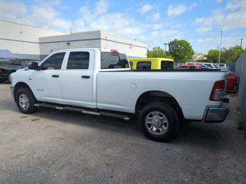 2020 RAM 2500 Tradesman Crew Cab 4X4 8' Box