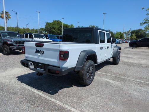 2025 Jeep Gladiator Sport S