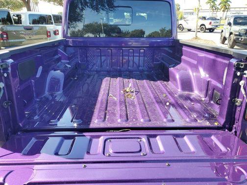 2026 Jeep Gladiator Sport S