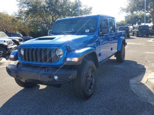 2026 Jeep Gladiator Sport S