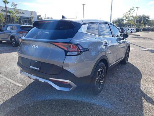 2023 Kia Sportage LX