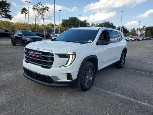 2025 GMC Acadia FWD Elevation