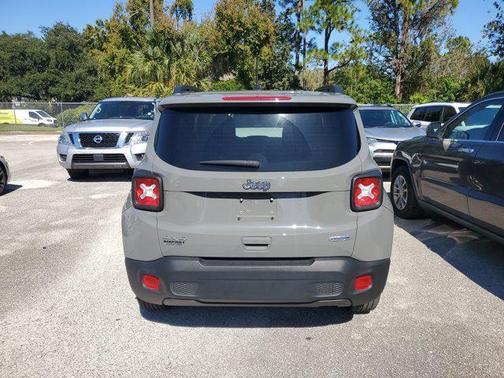 2022 Jeep Renegade Latitude