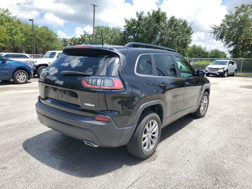 2022 Jeep Cherokee Latitude Lux