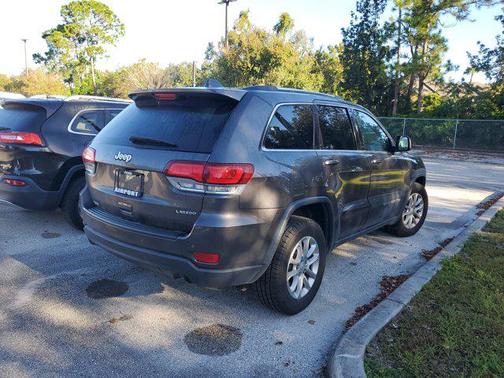 2021 Jeep Grand Cherokee Laredo