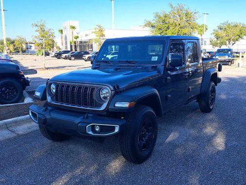 2026 Jeep Gladiator Sport