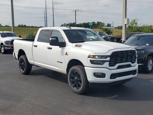 2025 RAM 2500 Big Horn Crew Cab 4x4 6'4' Box