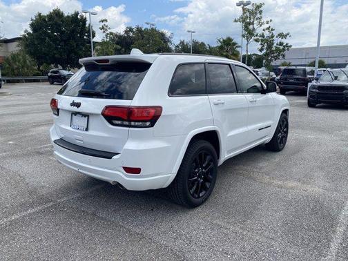 2018 Jeep Grand Cherokee Altitude