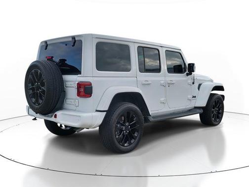 2023 Jeep Wrangler 4-Door High Altitude 4x4