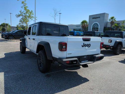 2025 Jeep Gladiator Sport S