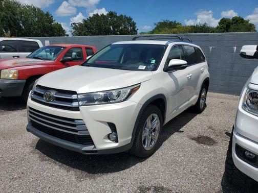 2017 Toyota Highlander Limited