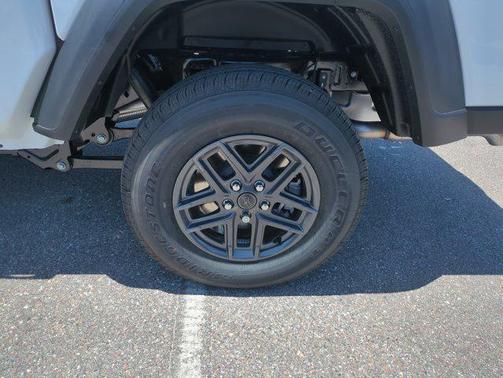 2025 Jeep Gladiator Sport S