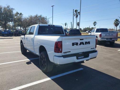 2026 RAM 3500 Laramie Crew Cab 4x4 6'4' Box