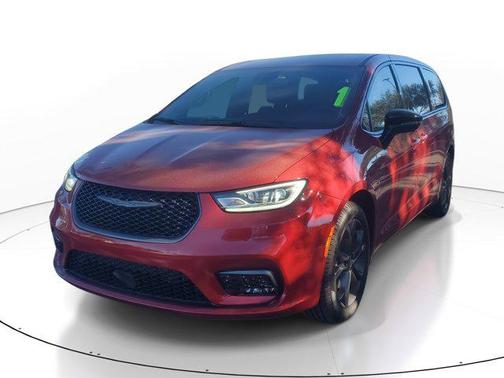 2026 Chrysler Pacifica L