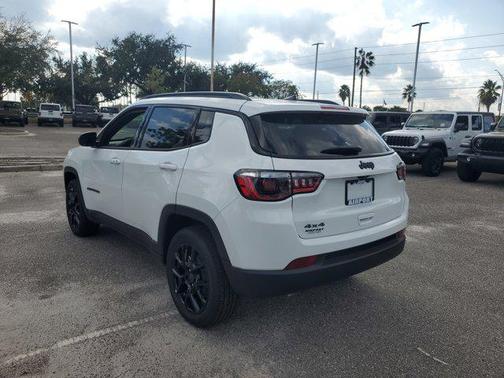 2026 Jeep Compass Latitude