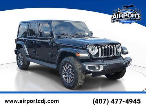 Black Clearcoat 2025 Jeep Wrangler 4-Door Sahara 4x4