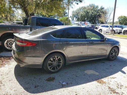 2018 Ford Fusion Hybrid SE