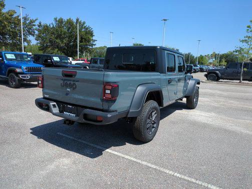 2025 Jeep Gladiator Sport S