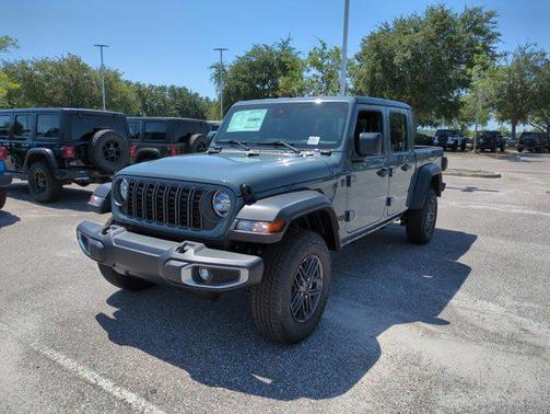 2025 Jeep Gladiator Sport S