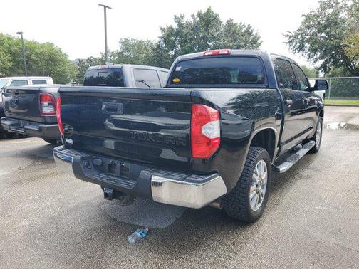 2015 Toyota Tundra SR5