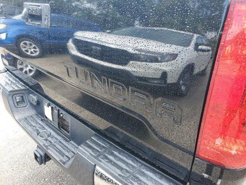 2015 Toyota Tundra SR5