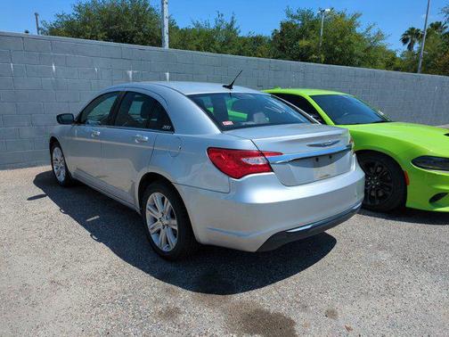 2012 Chrysler 200 Touring