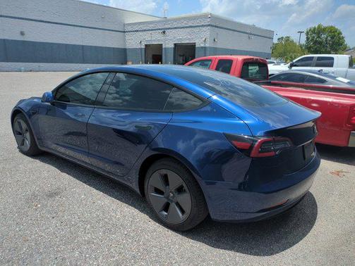 2023 Tesla Model 3 Standard Range