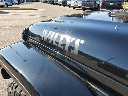 2023 Jeep Gladiator Willys 4x4