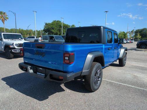 2025 Jeep Gladiator Sport S