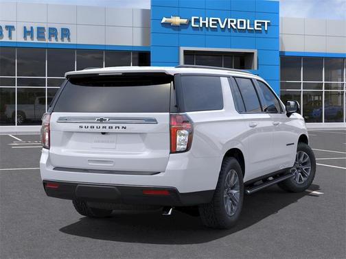 Photo 4 of 24 of 2022 Chevrolet Suburban Z71