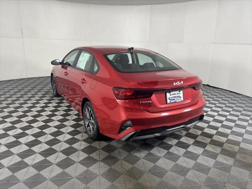 2022 Kia Forte LXS