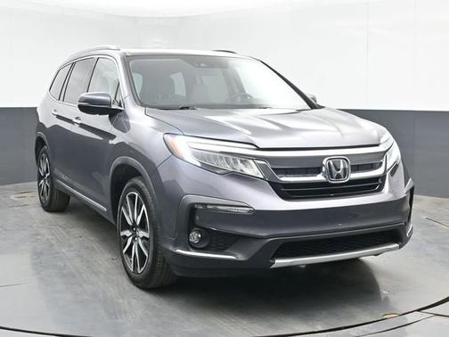 Modern Steel Metallic 2021 Honda Pilot
