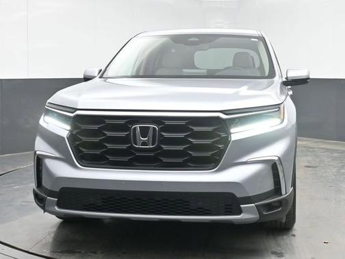 Lunar Silver Metallic 2023 Honda Pilot