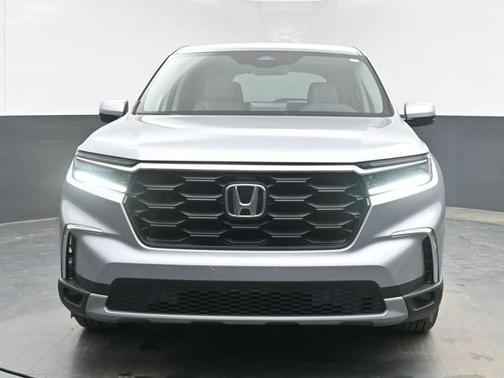 Lunar Silver Metallic 2023 Honda Pilot