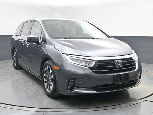 Modern Steel Metallic 2024 Honda Odyssey