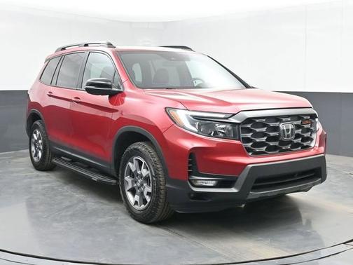 Radiant Red Metallic Ii 2022 Honda Passport