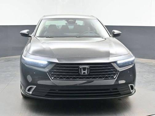 Crystal Black Pearl 2025 Honda Accord Hybrid