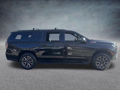 2023 Chevrolet Suburban Z71