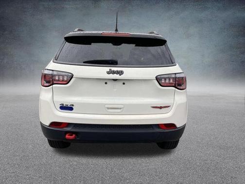 White Clearcoat 2020 Jeep Compass Trailhawk