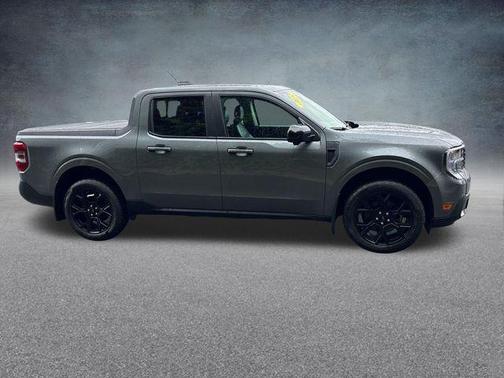 Gray Metallic 2025 Ford Maverick Lariat