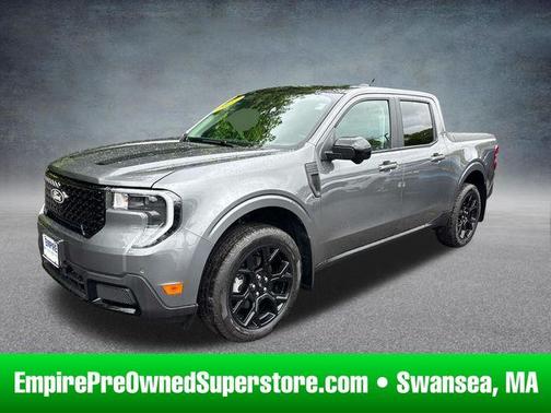 Gray Metallic 2025 Ford Maverick Lariat