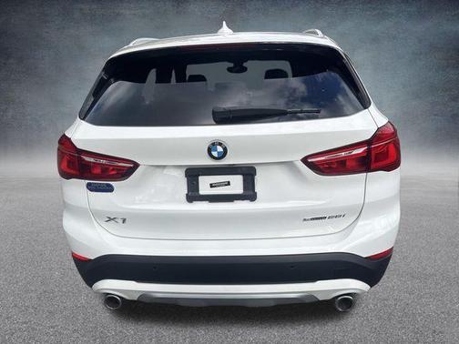 2021 BMW X1 sDrive28i