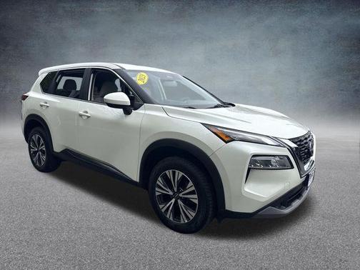 Pearl White 2023 Nissan Rogue SV